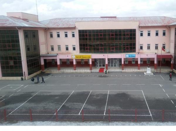 Yeşilyurt Anadolu Lisesi Fotoğrafı